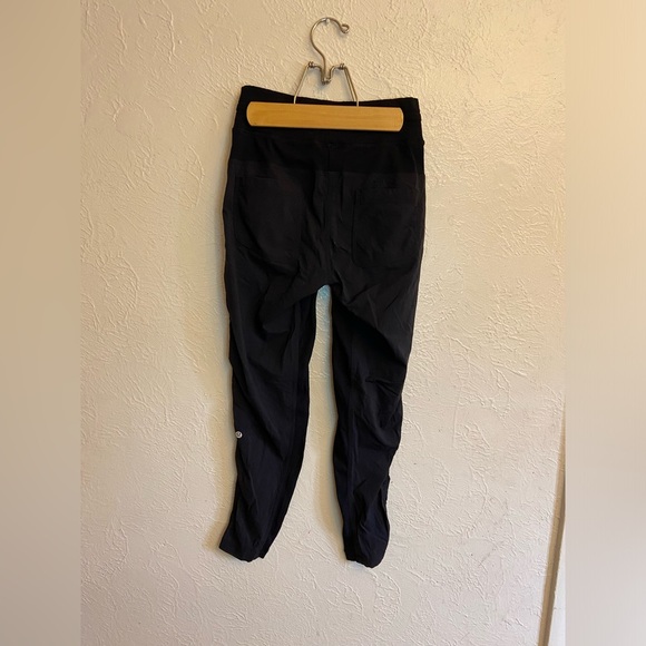 Lululemon pants - Picture 4 of 6